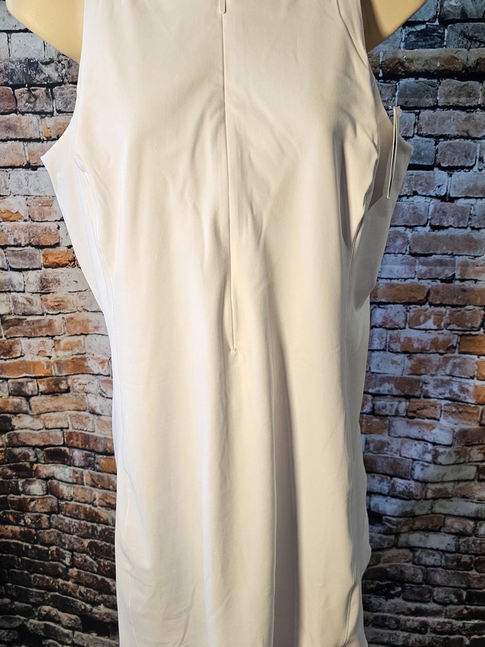 SPANX Get Moving Zip Front Dress Vivid White Built-In Shorts Pockets NWT Sz Lg